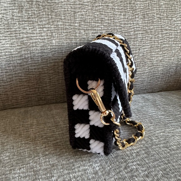 Handmade Plush Yarn Bag – Black & White Checkerboard - Picture 2 of 10